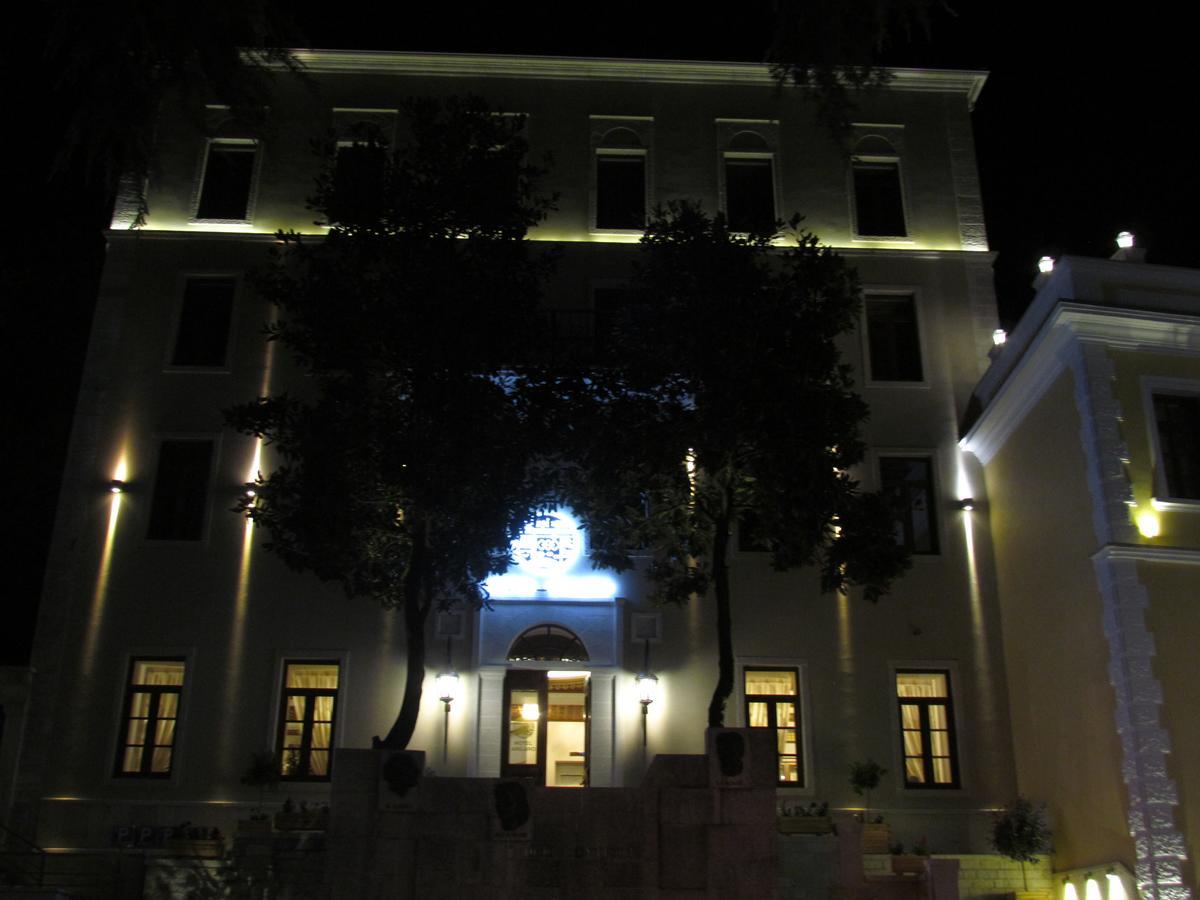 Hotel Argjiro Gjirokastër Exterior foto